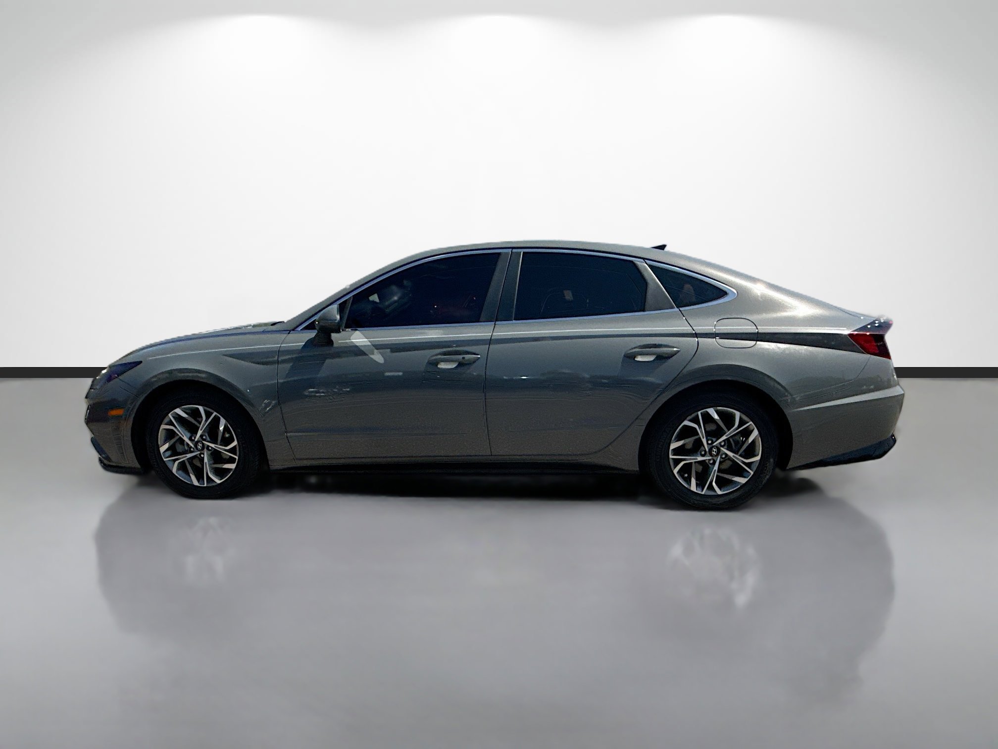 Used 2022 Hyundai Sonata SEL FWD image 6