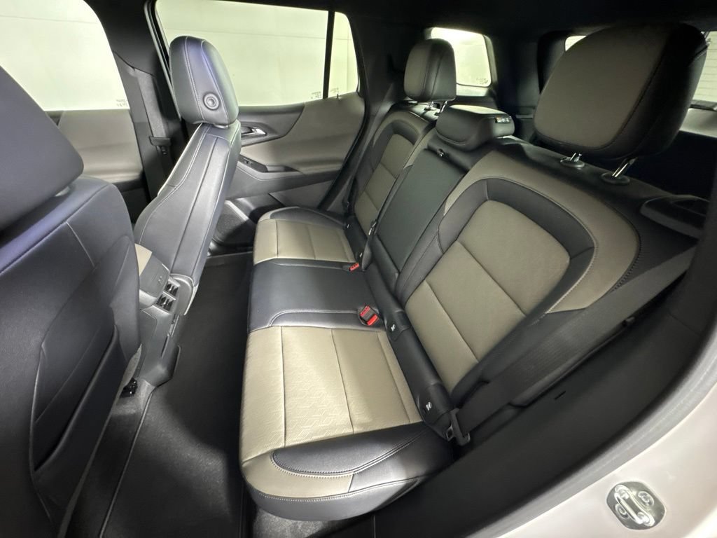 New 2026 Chevrolet Equinox LT w/ Convenience Package II AWD/4WD image 26