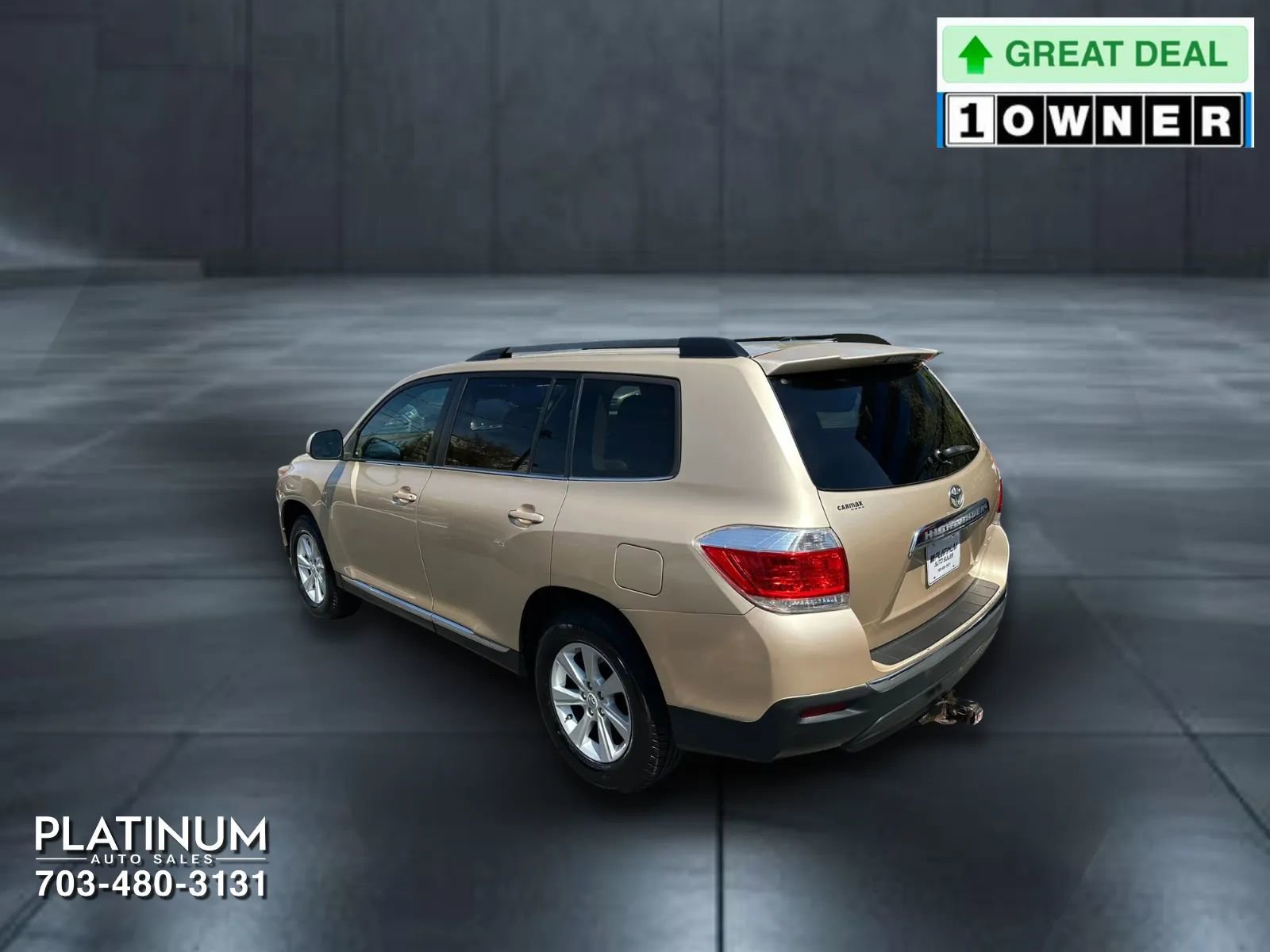 Used 2011 Toyota Highlander SE w/ Tow Pkg image 8