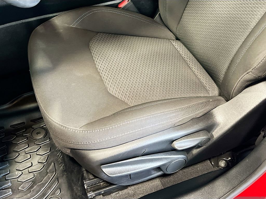 Used 2023 Jeep Compass Sport image 16