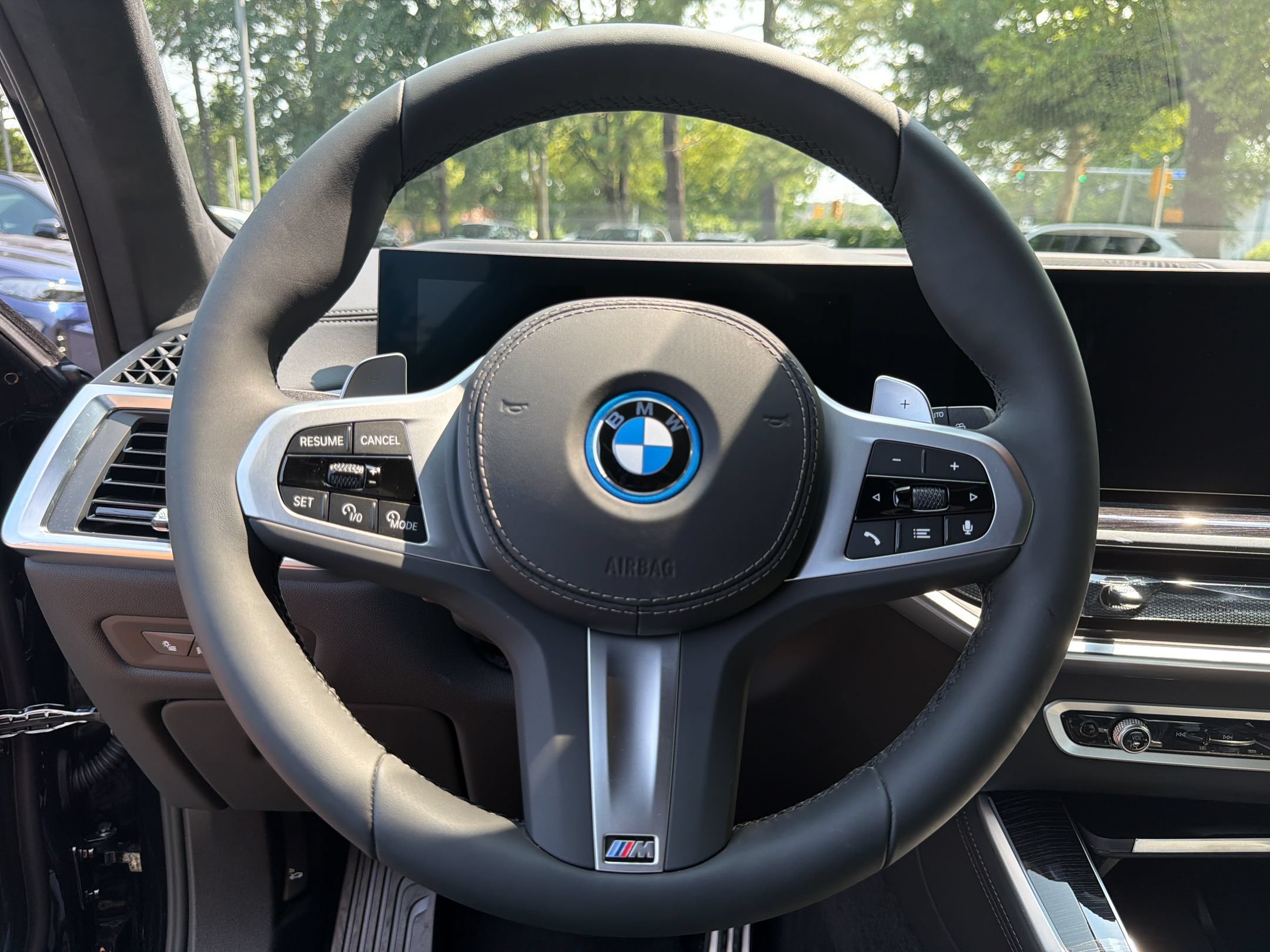 New 2026 BMW X5 xDrive50e w/ M Sport Package AWD/4WD image 11