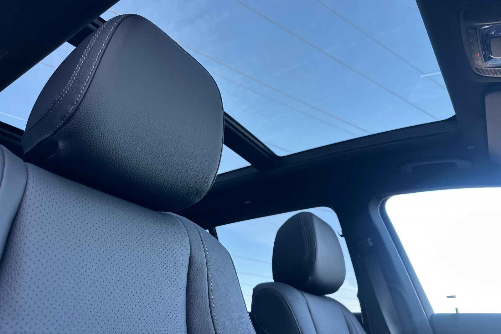 New 2026 Mercedes-Benz GLS 450 4MATIC image 18