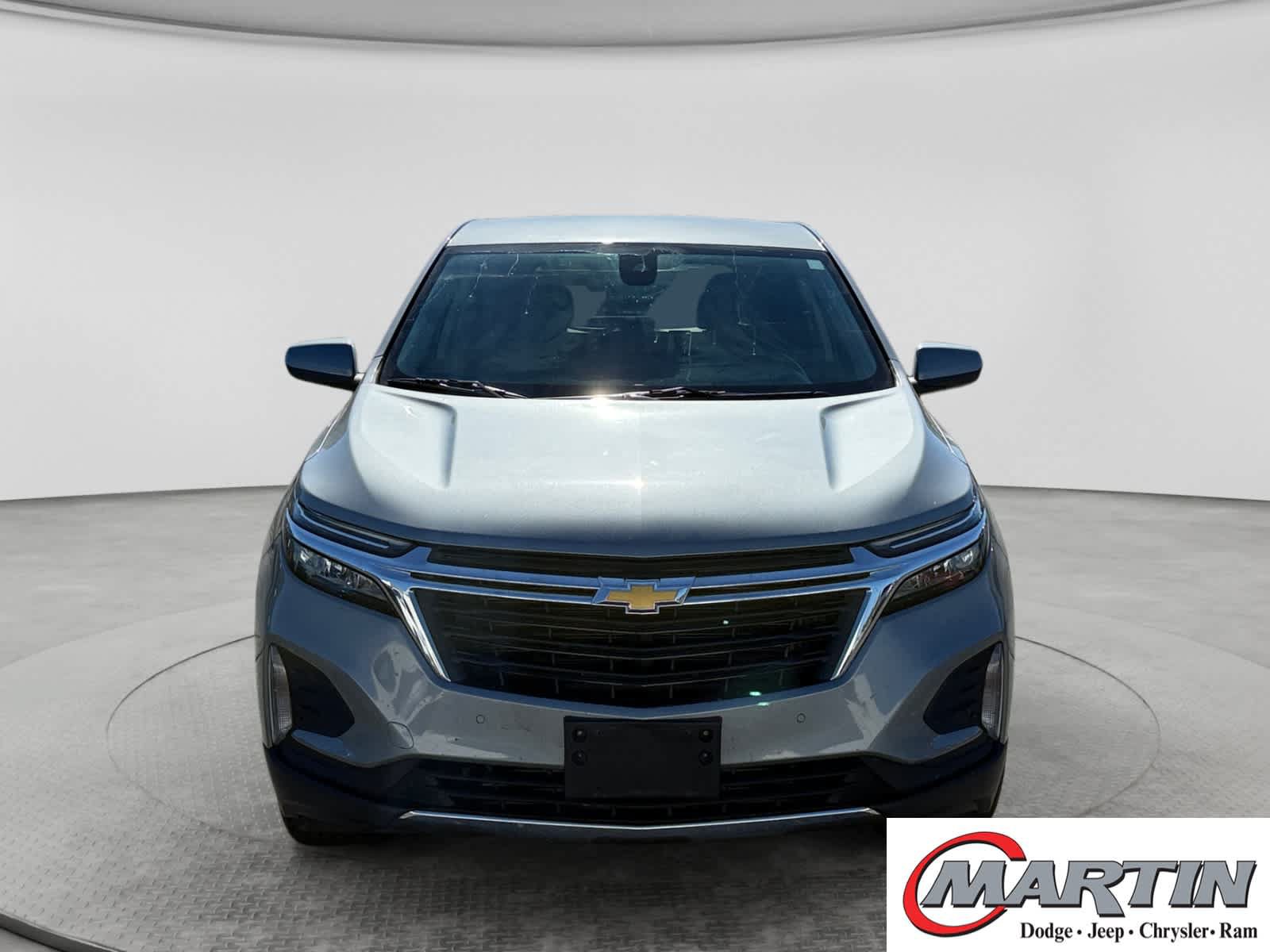 Used 2024 Chevrolet Equinox LT AWD/4WD image 2