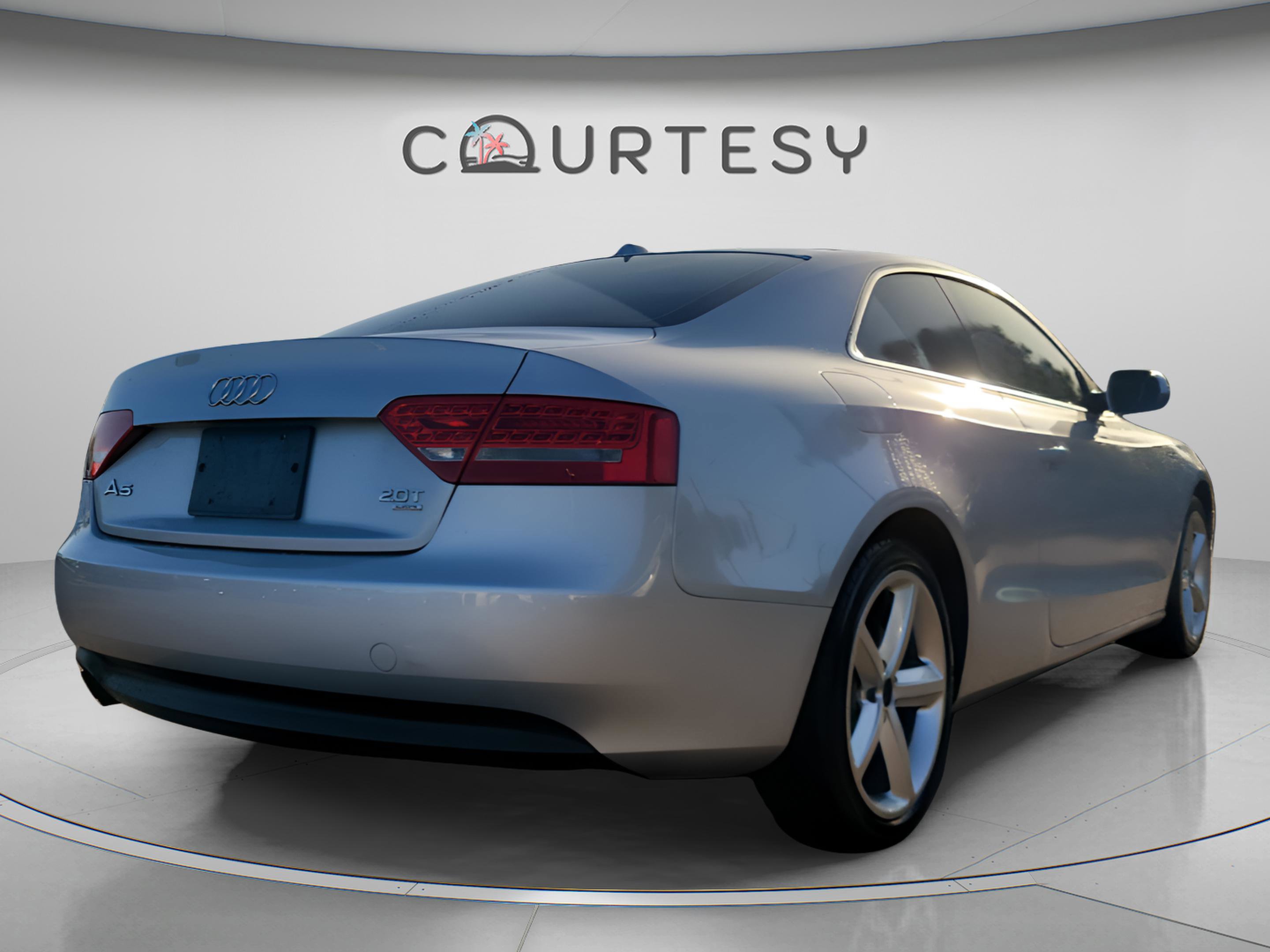 Used 2010 Audi A5 2.0T Premium Plus image 3