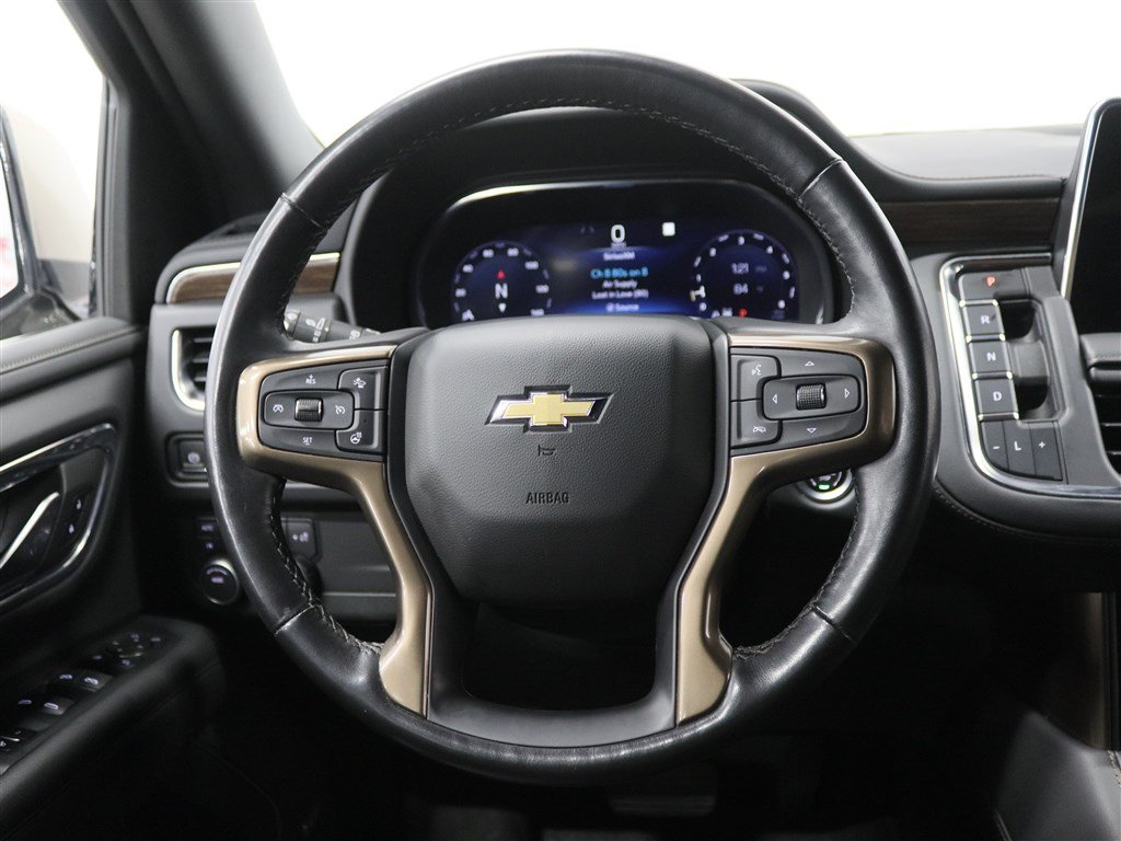 Used 2022 Chevrolet Suburban High Country AWD/4WD image 26