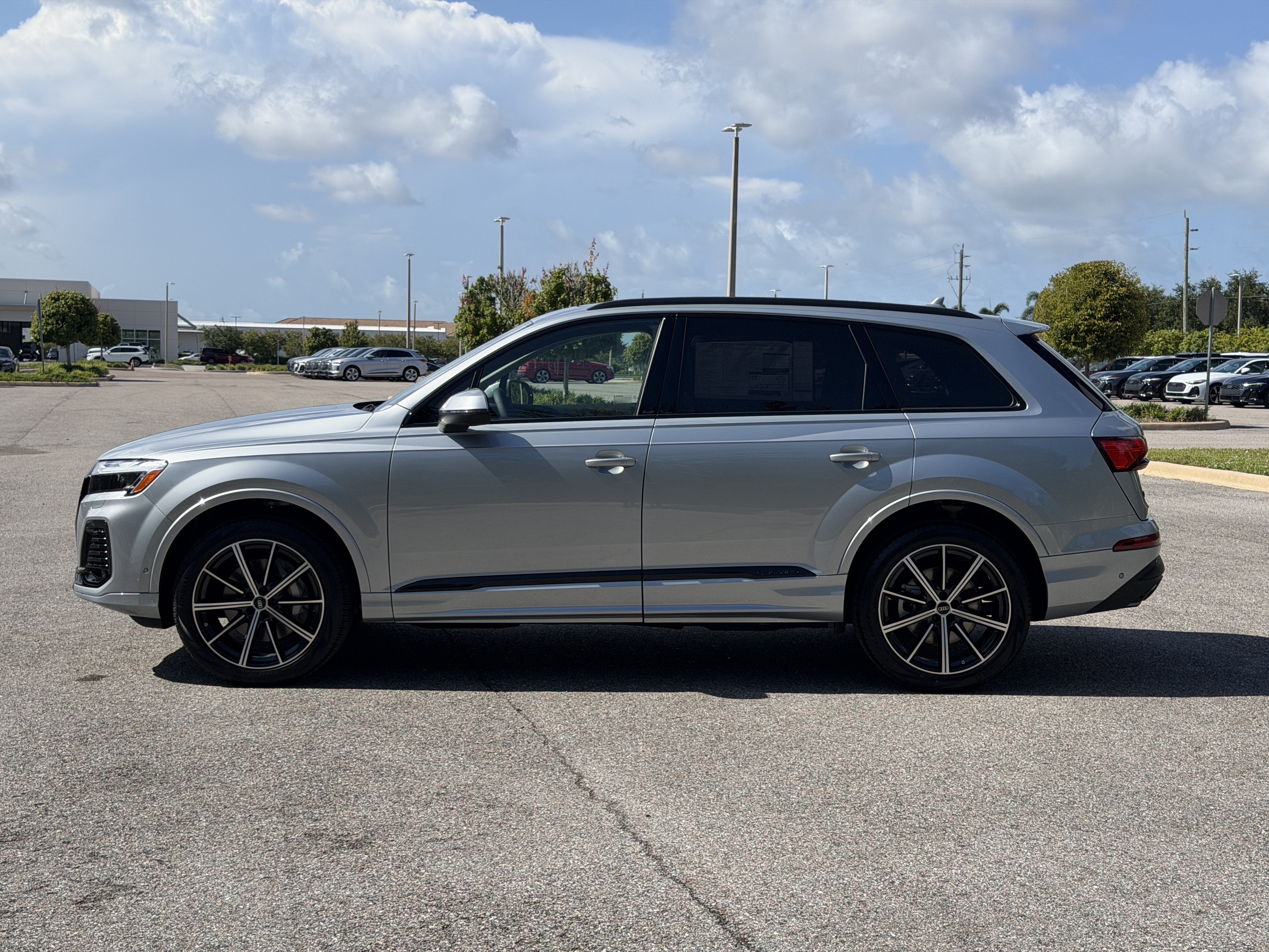 New 2026 Audi Q7 2.0T Premium Plus AWD/4WD image 4