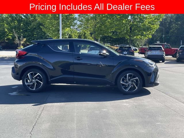 Used 2022 Toyota C-HR Limited FWD image 6