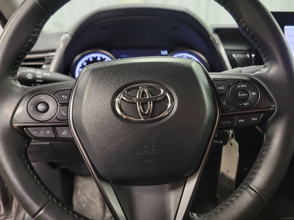 Used 2024 Toyota Camry SE AWD/4WD image 22