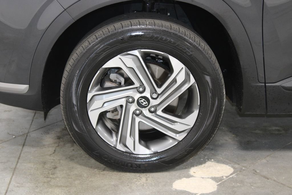 Used 2023 Hyundai Santa Fe SE AWD/4WD image 15