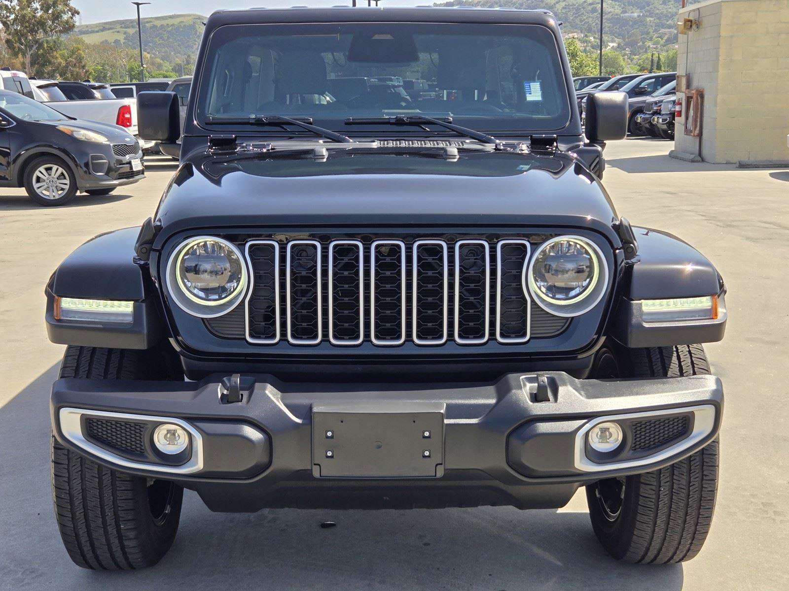 Certified 2025 Jeep Wrangler Sahara w/ Safety Group image 3