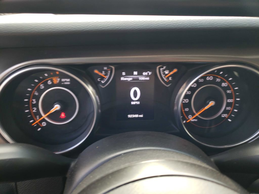 Used 2018 Jeep Wrangler Sport image 11