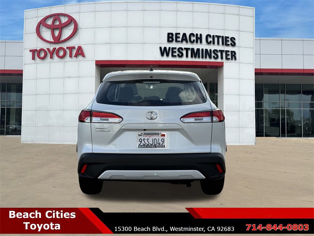 Certified 2025 Toyota Corolla Cross L image 10