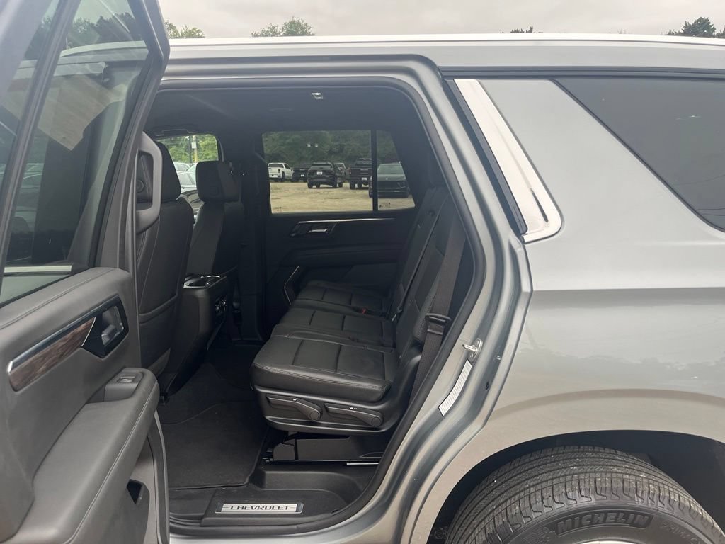 Used 2025 Chevrolet Tahoe LT AWD/4WD image 27