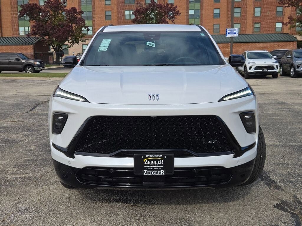 New 2025 Buick Enclave Sport Touring w/ Super Cruise Package image 5