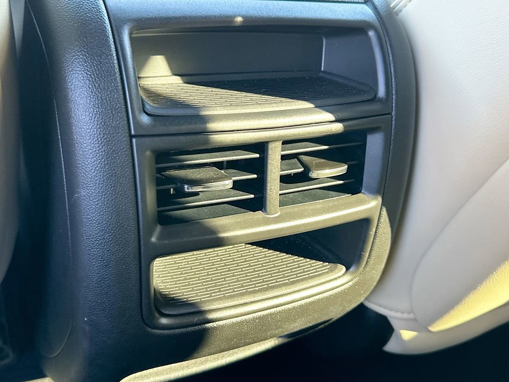 Used 2019 Cadillac XT5 Luxury image 25