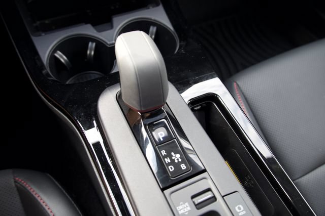Used 2026 Toyota Prius Plug-In Hybrid FWD image 37
