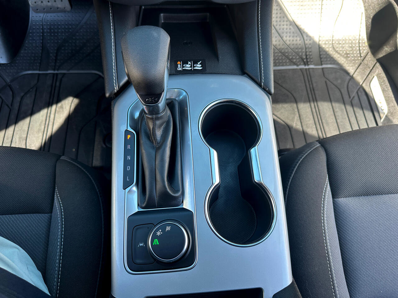 Used 2024 Chevrolet Blazer LT w/ Convenience Package image 36