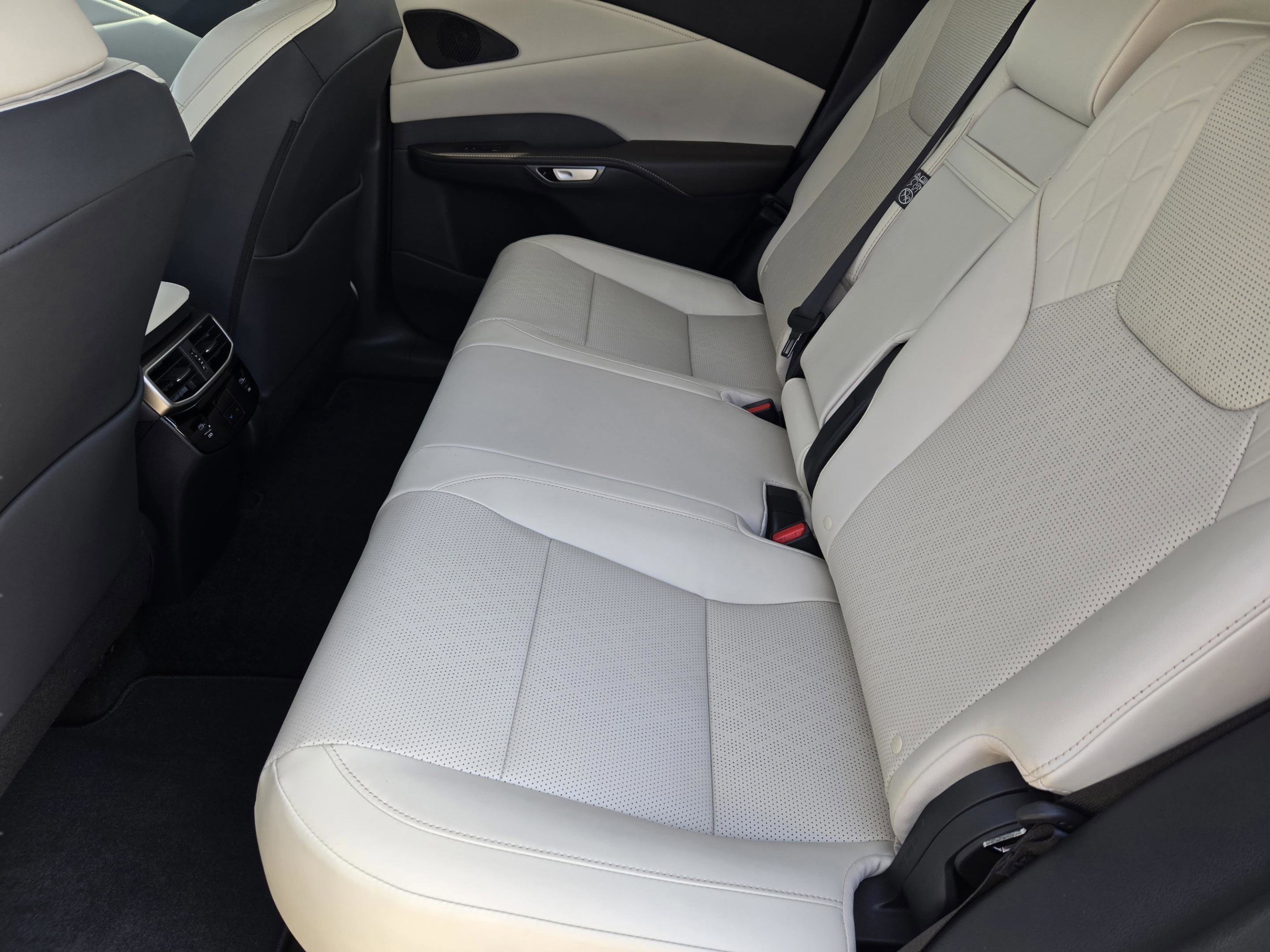 New 2026 Lexus RX 350 FWD image 20