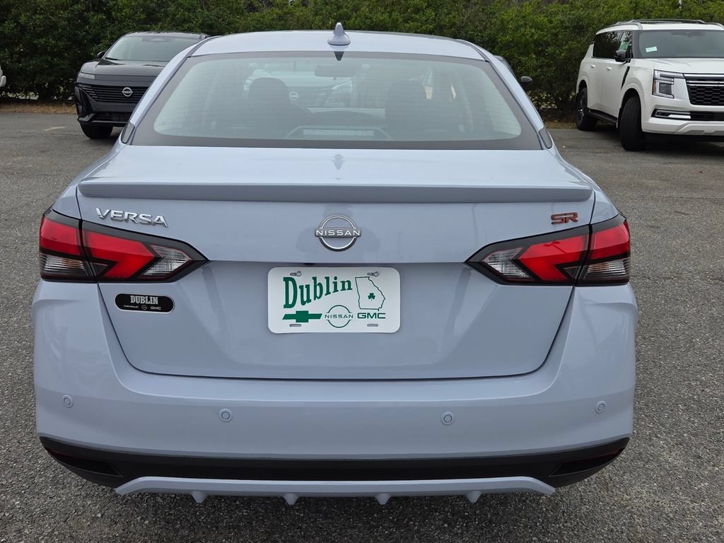 New 2025 Nissan Versa SR w/ Trunk Package FWD image 9