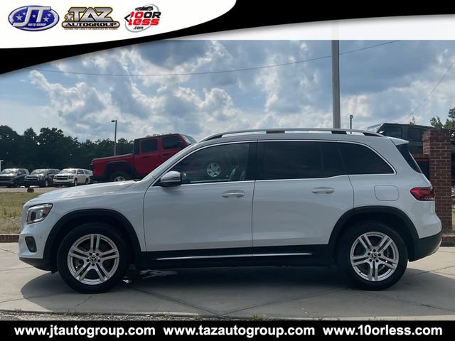 Used 2020 Mercedes-Benz GLB 250 4MATIC w/ Premium Package image 4