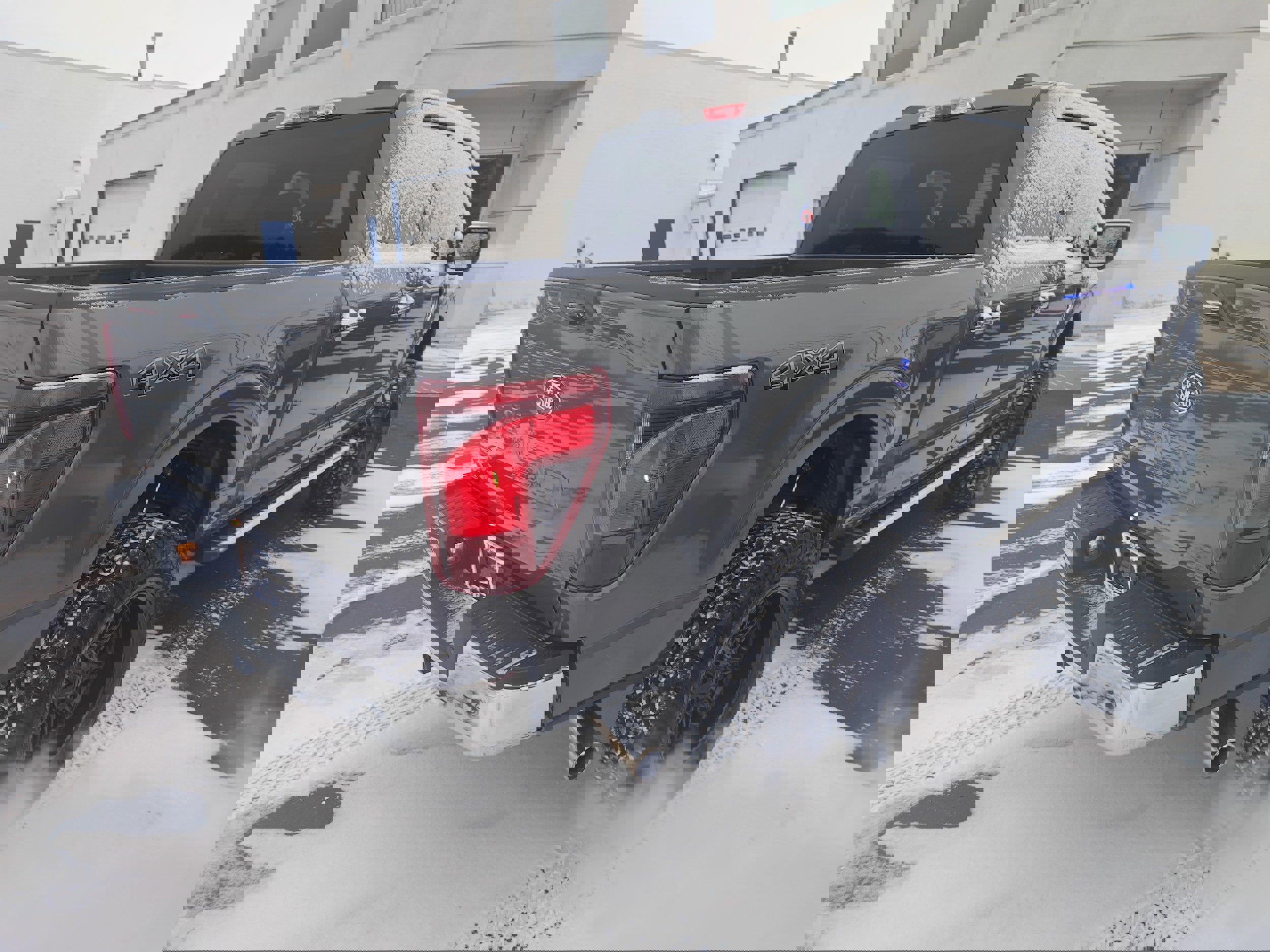 Used 2024 Ford F150 XLT w/ Tow/Haul Package image 5