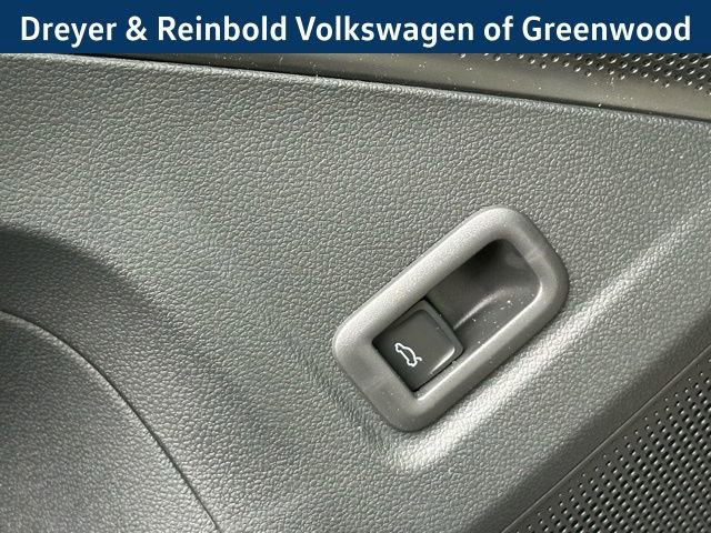 New 2026 Volkswagen Tiguan SE AWD/4WD image 22