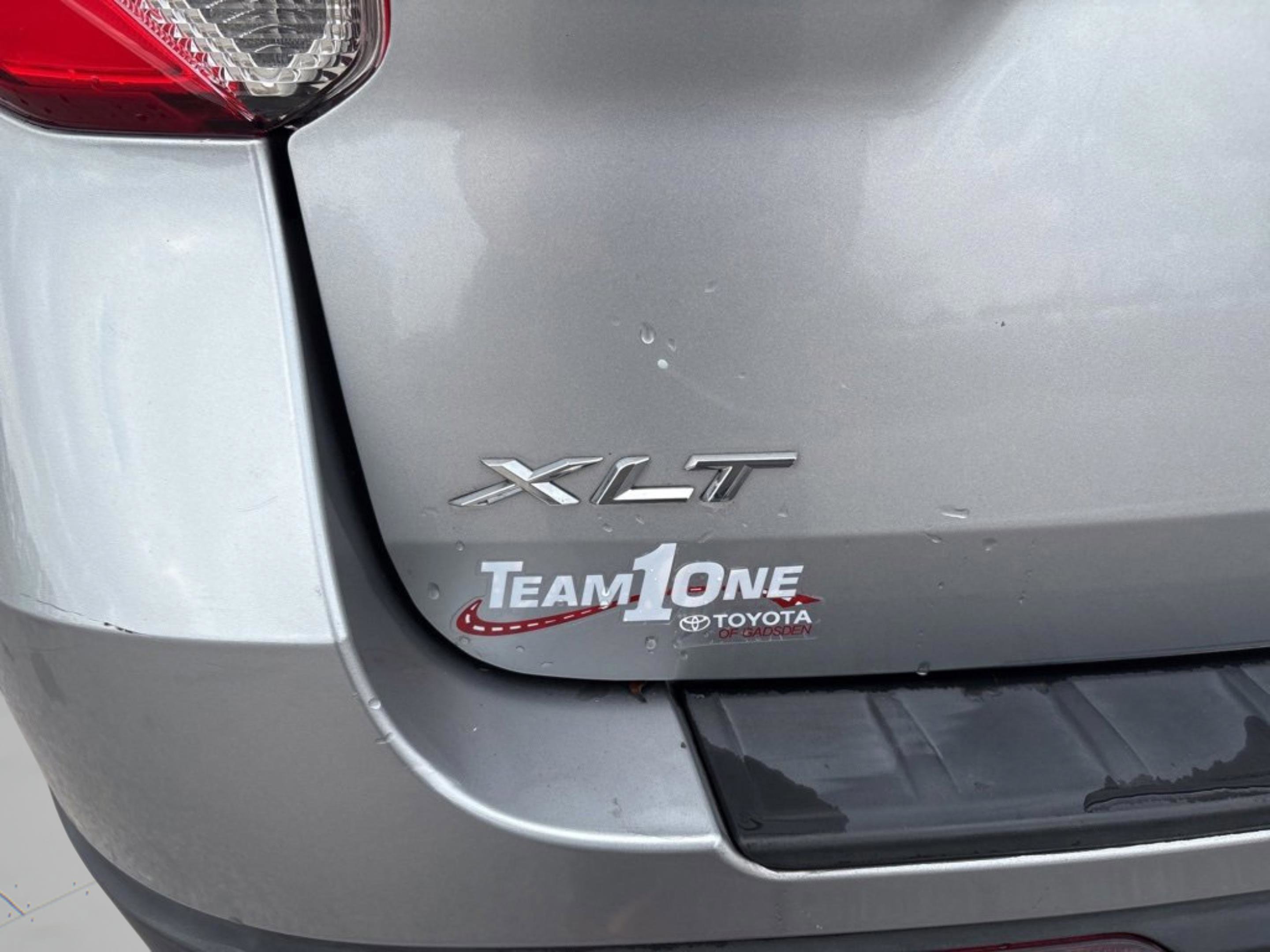 Used 2021 Ford Explorer XLT w/ Equipment Group 202A image 30