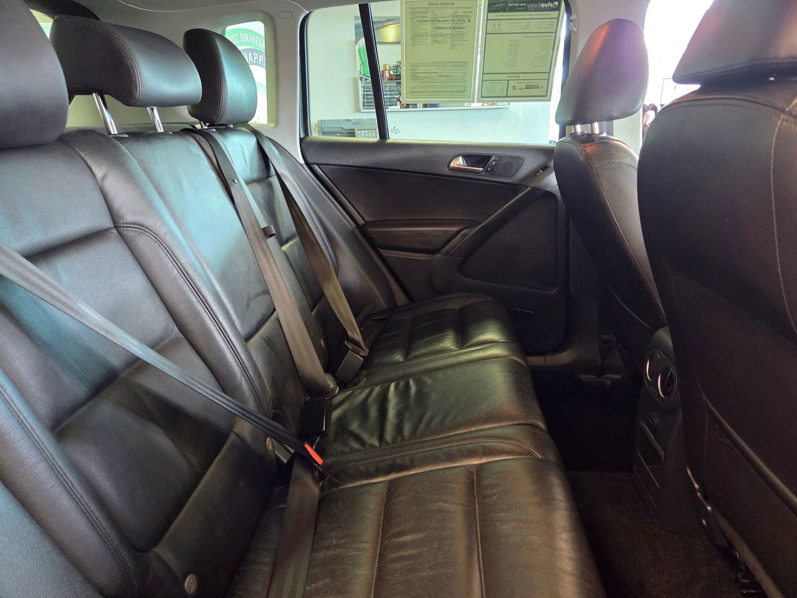 Used 2016 Volkswagen Tiguan SEL image 60