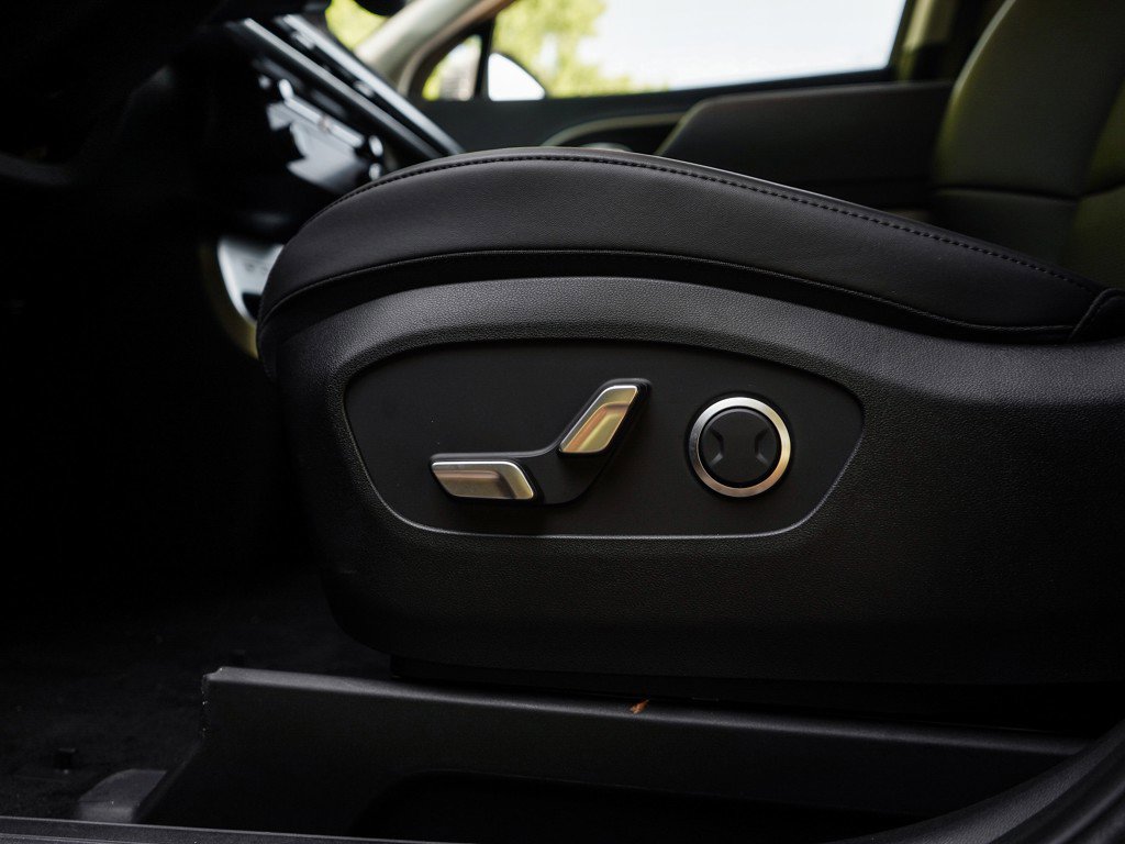 New 2026 Hyundai Ioniq 9 SEL image 18