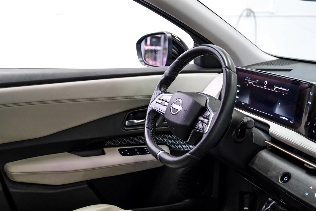 Used 2023 Nissan Ariya FWD image 14