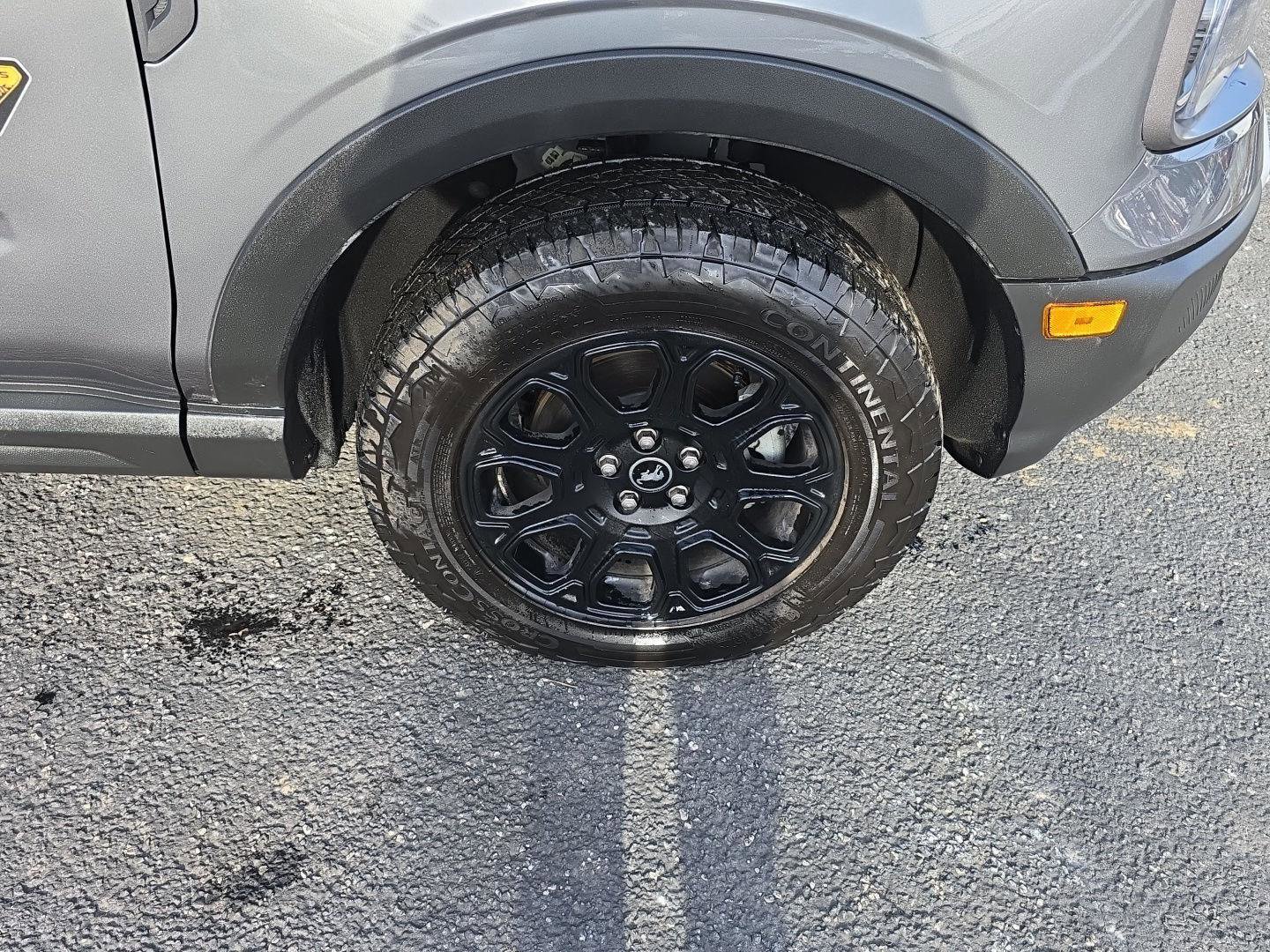 Used 2025 Ford Bronco Sport Badlands image 42