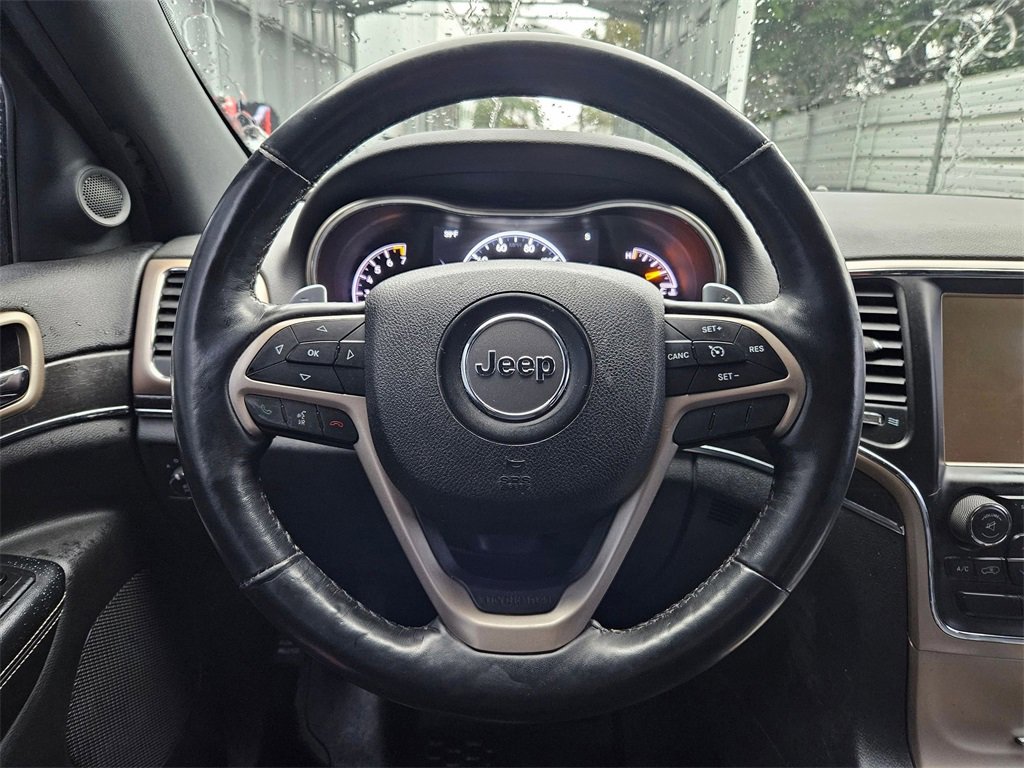 Used 2015 Jeep Grand Cherokee Limited w/ Trailer Tow Group IV image 22