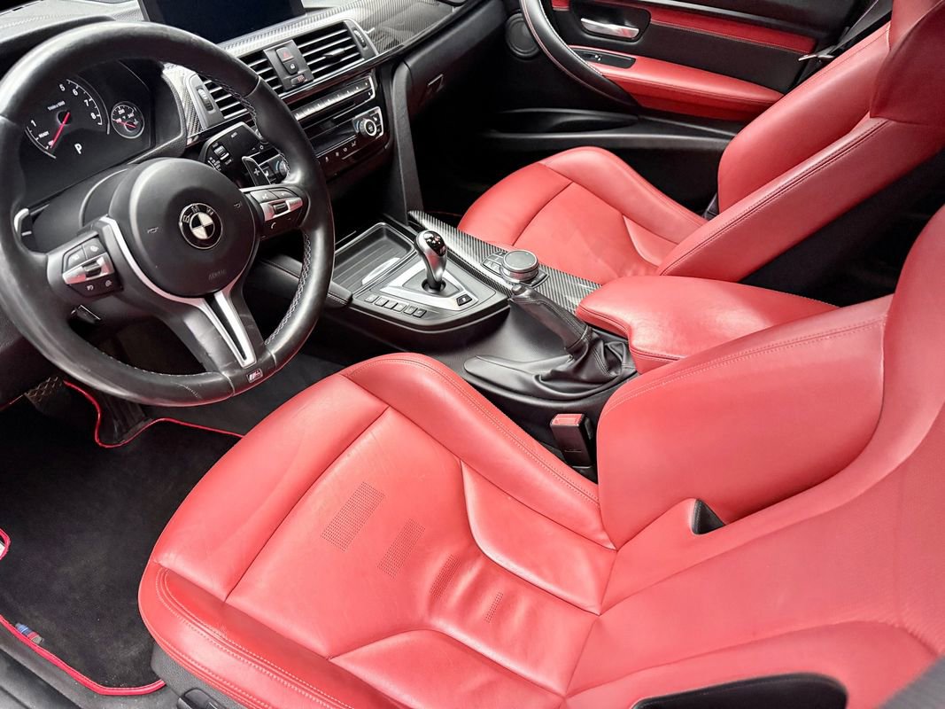 Used 2018 BMW M3 w/ Competition Package RWD image 9