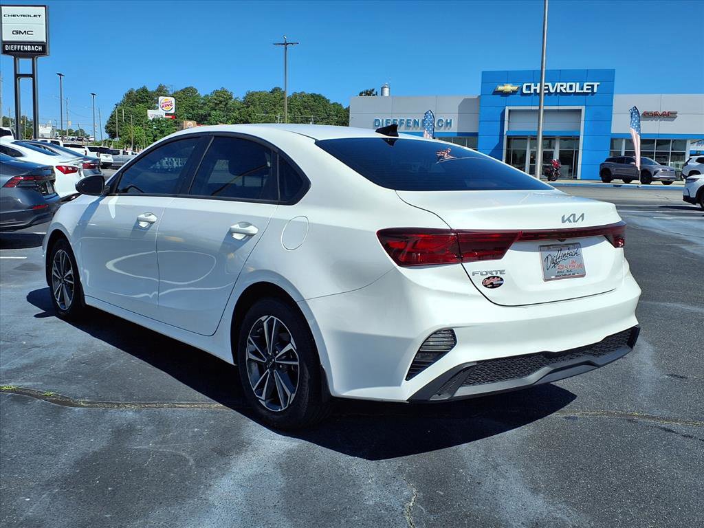 Used 2024 Kia Forte LXS w/ LXS Technology Package FWD image 16