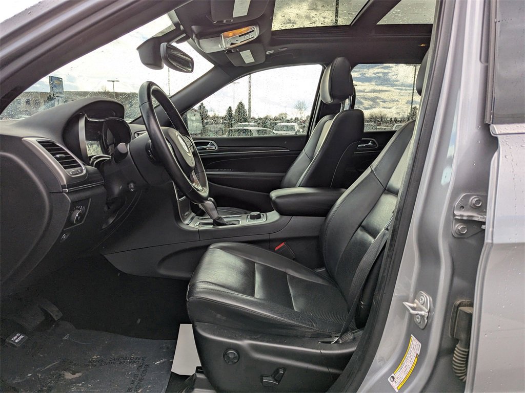 Used 2020 Jeep Grand Cherokee Limited w/ Luxury Group II image 12