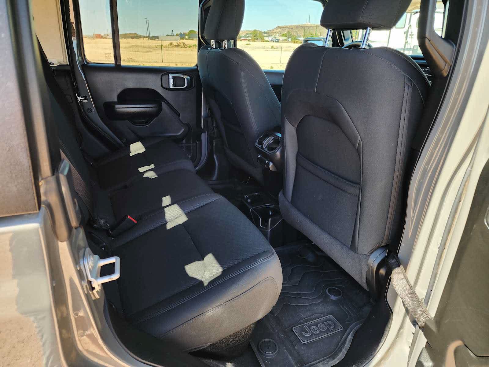 Used 2021 Jeep Gladiator Sport AWD/4WD image 14