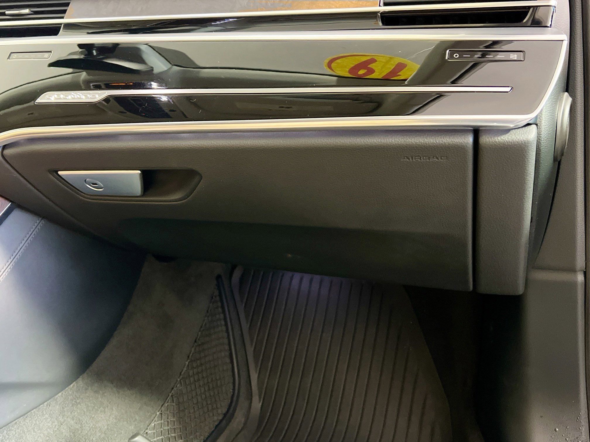 Used 2019 Audi A8 L 3.0T w/ Executive Package image 35