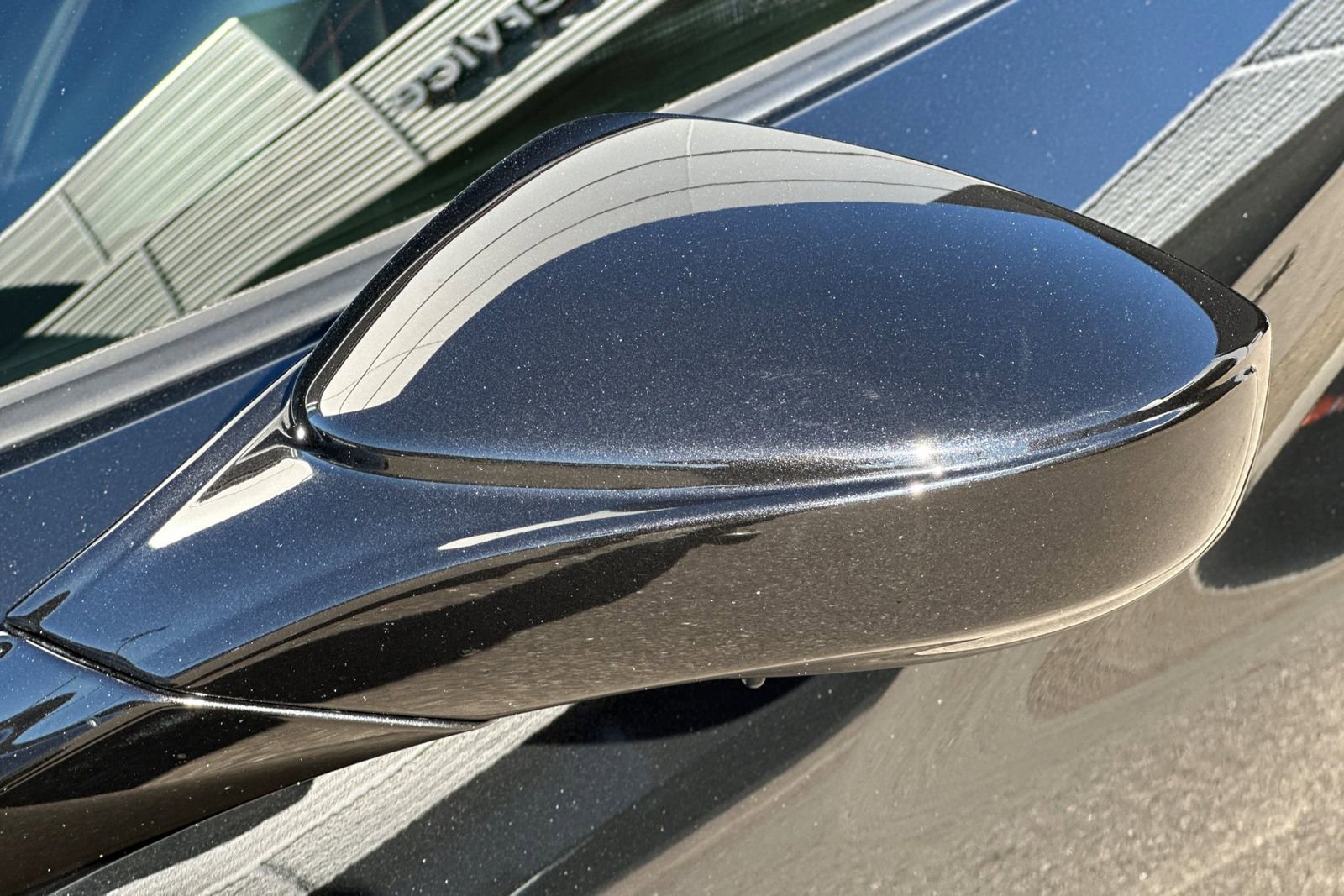 Used 2018 Ferrari 488 Spider image 39