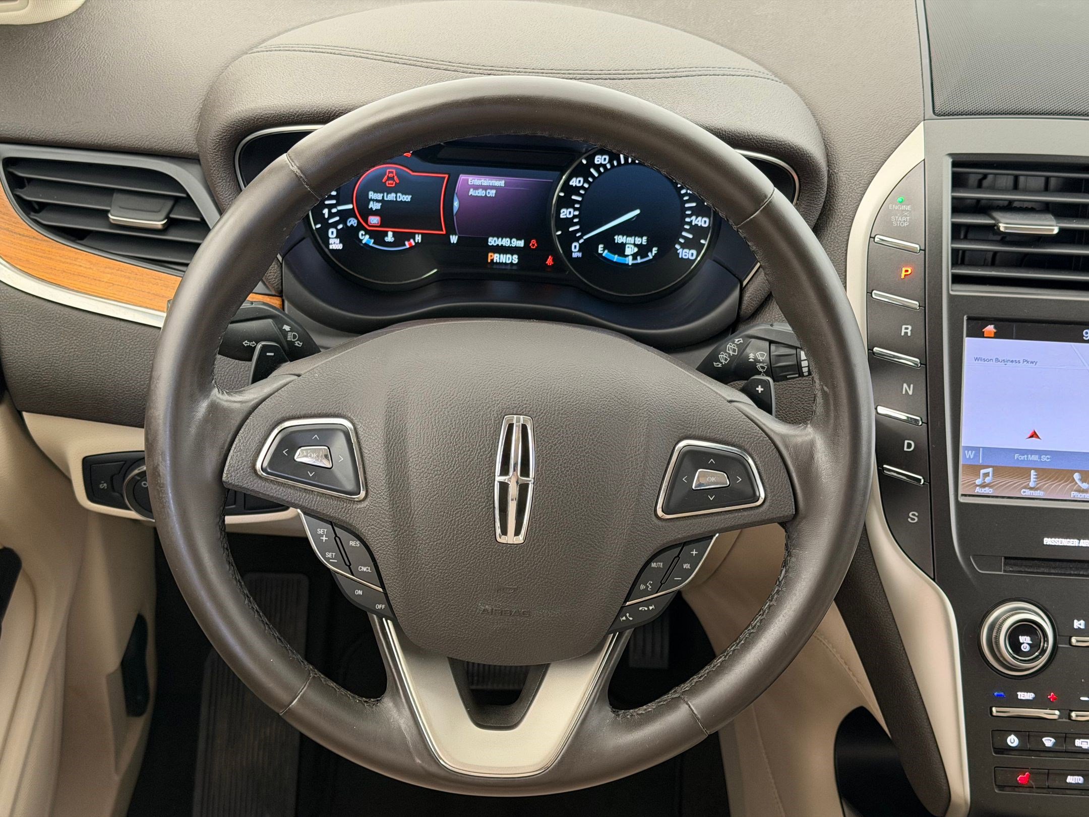 Used 2019 Lincoln MKC Select w/ Select Plus Package image 16