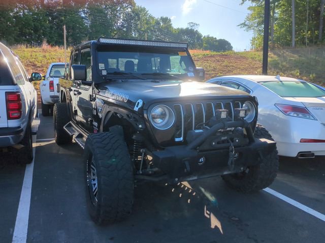 Used 2020 Jeep Gladiator Overland AWD/4WD image 5