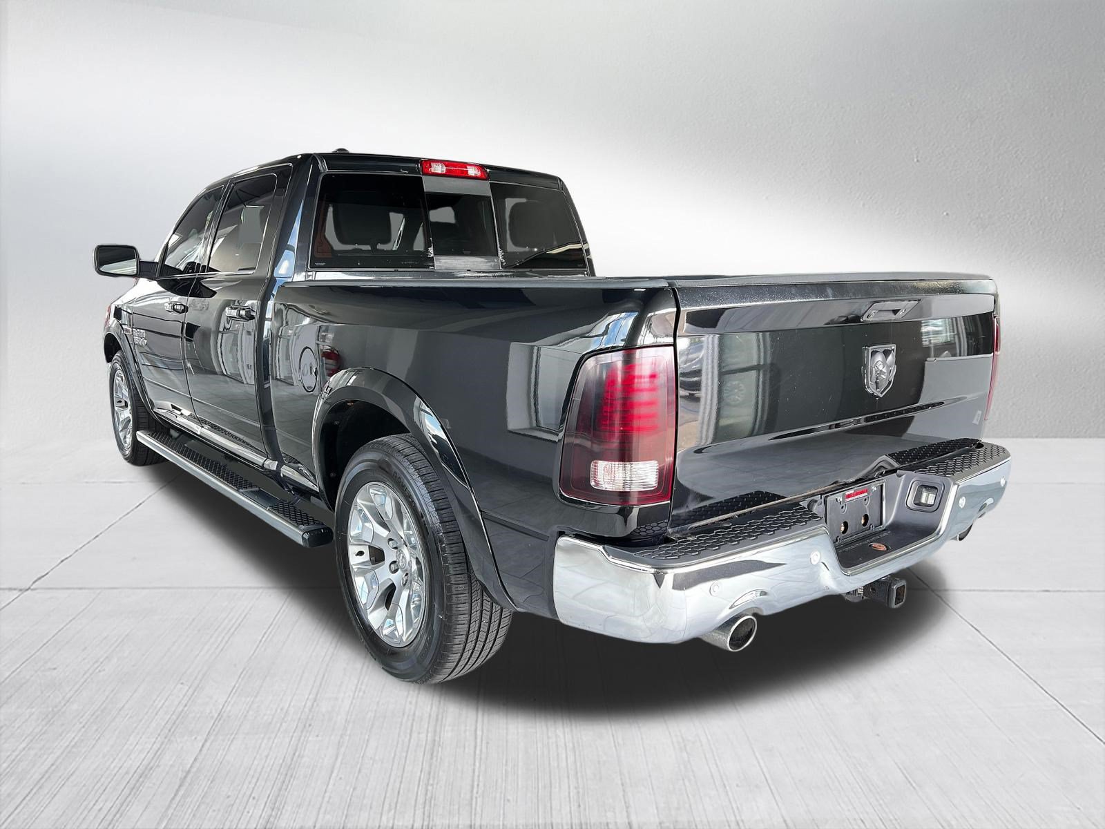 Used 2016 RAM 1500 Limited AWD/4WD image 6
