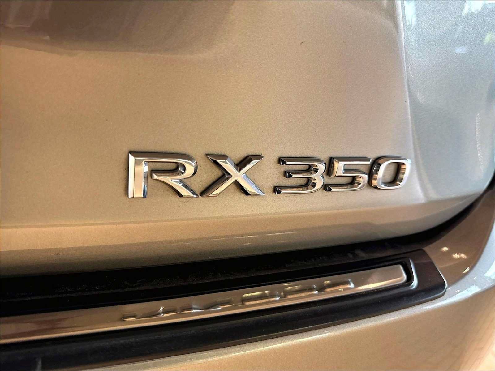 Used 2021 Lexus RX 350 AWD w/ Luxury Package image 38