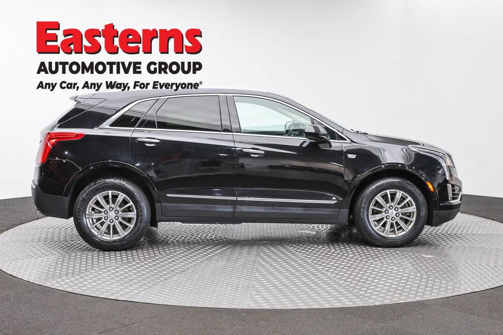 Used 2018 Cadillac XT5 Luxury w/ Driver Awareness Package AWD/4WD image 4