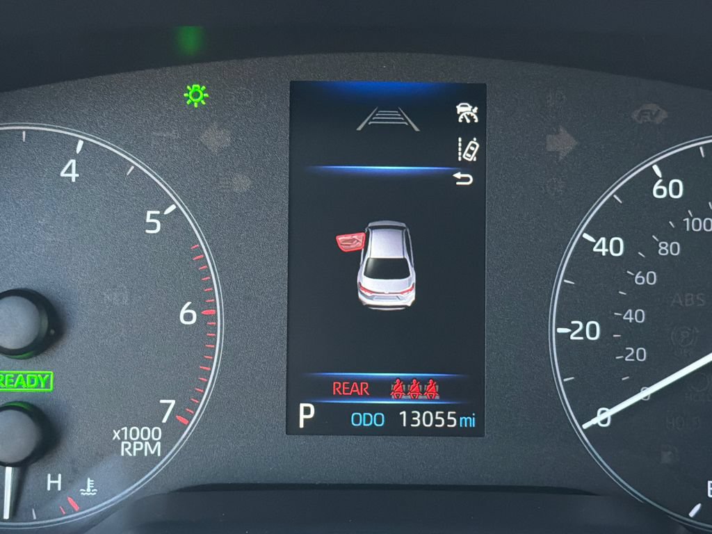 Used 2024 Toyota Corolla LE FWD image 24