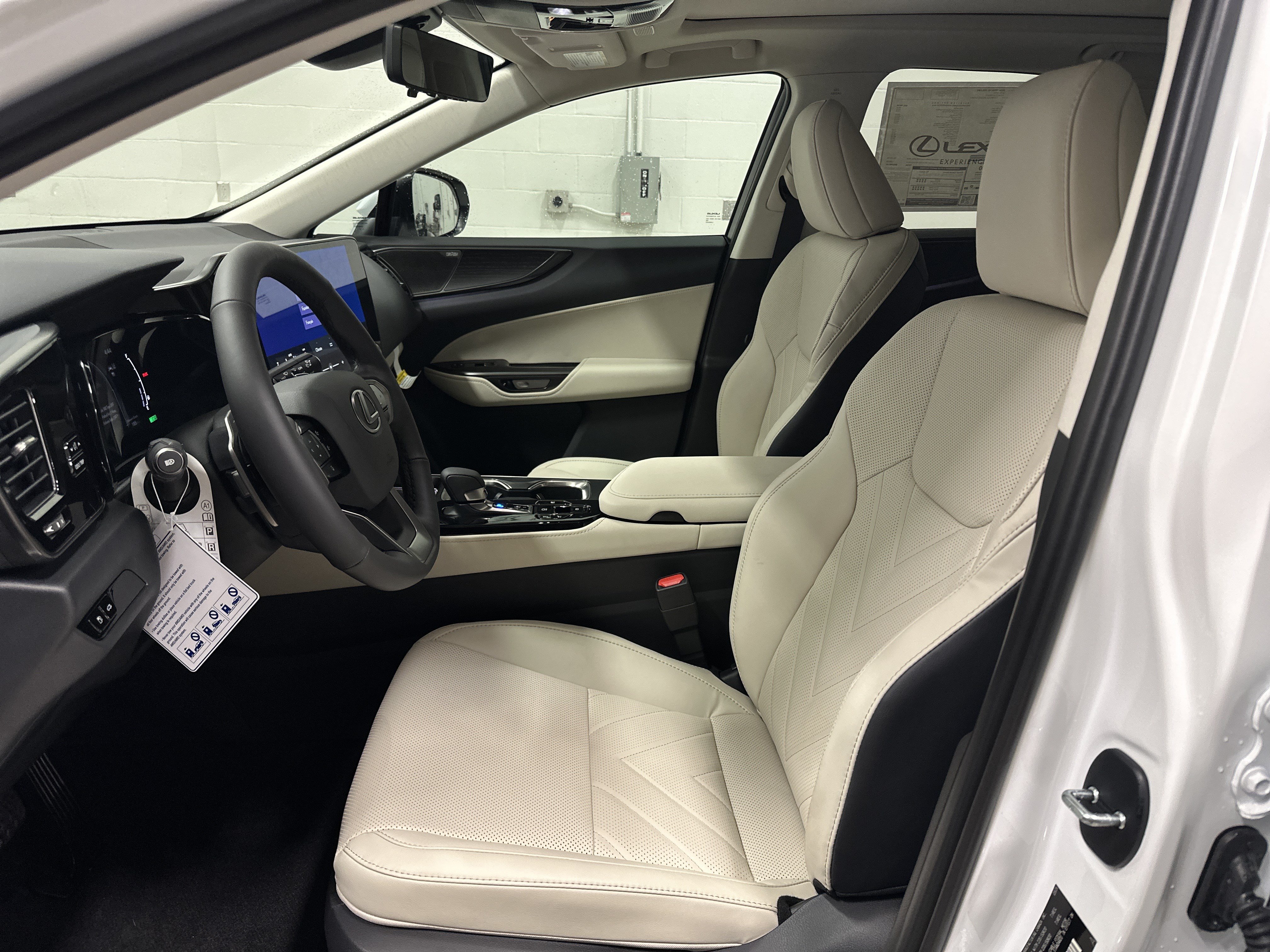 New 2026 Lexus NX 350 AWD w/ Accessory Package (2T) image 15