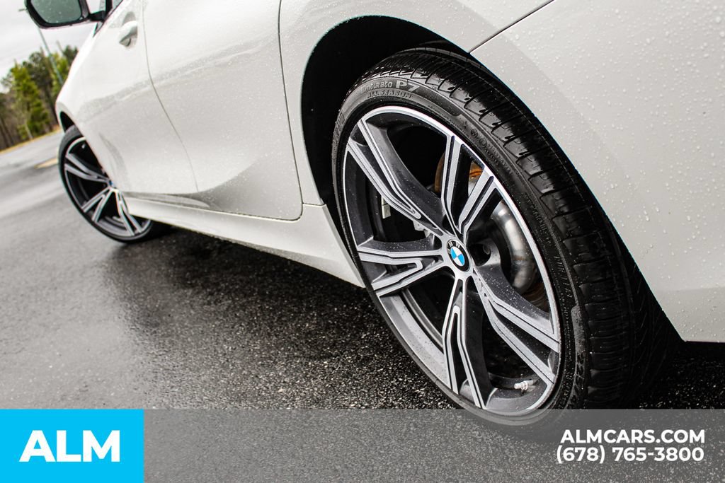 Used 2023 BMW 330i xDrive Sedan w/ Premium Package AWD/4WD image 14