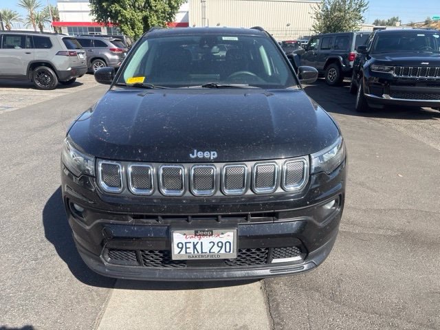 Used 2022 Jeep Compass Latitude FWD image 9