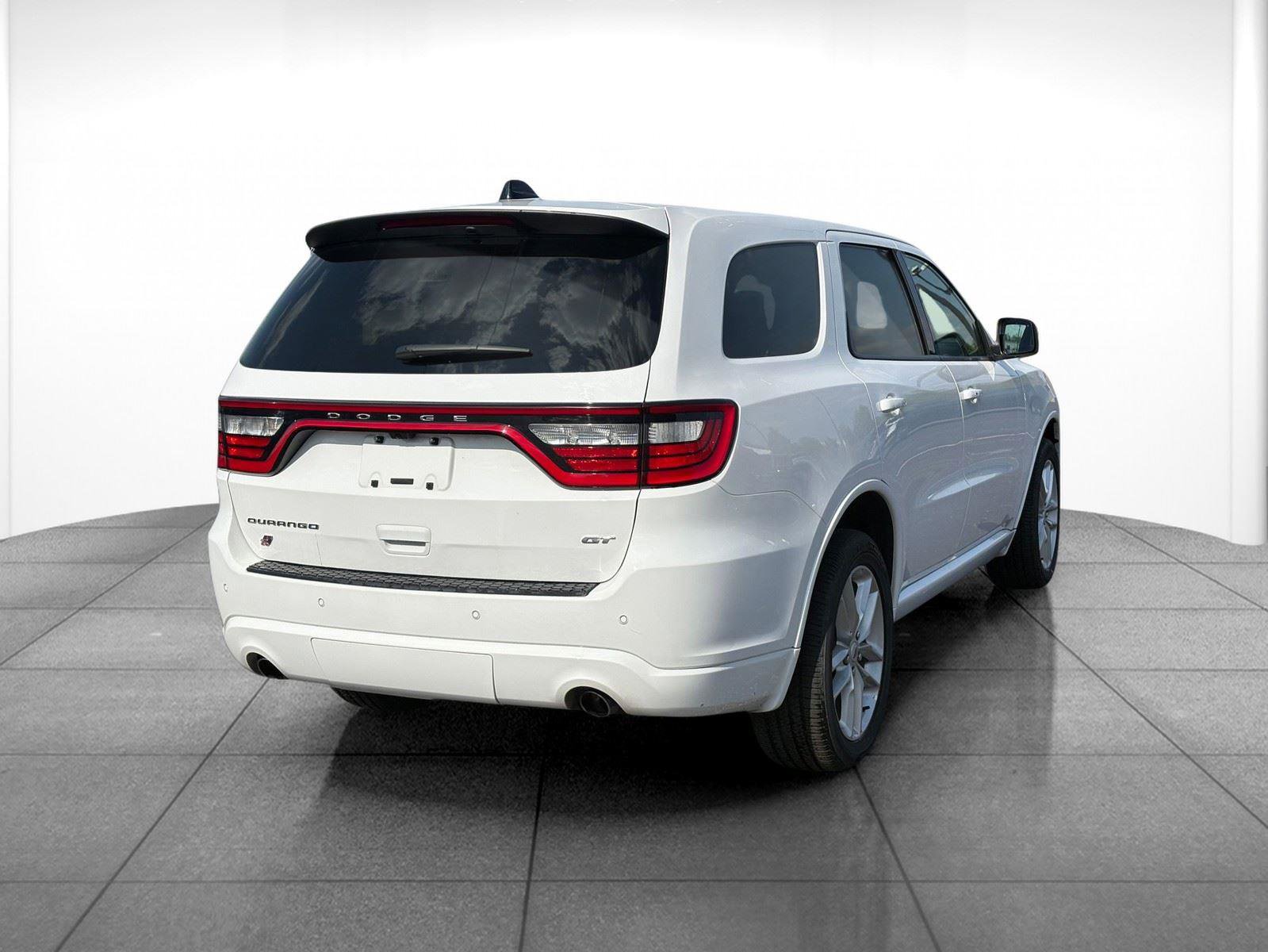 Used 2025 Dodge Durango GT AWD/4WD image 7