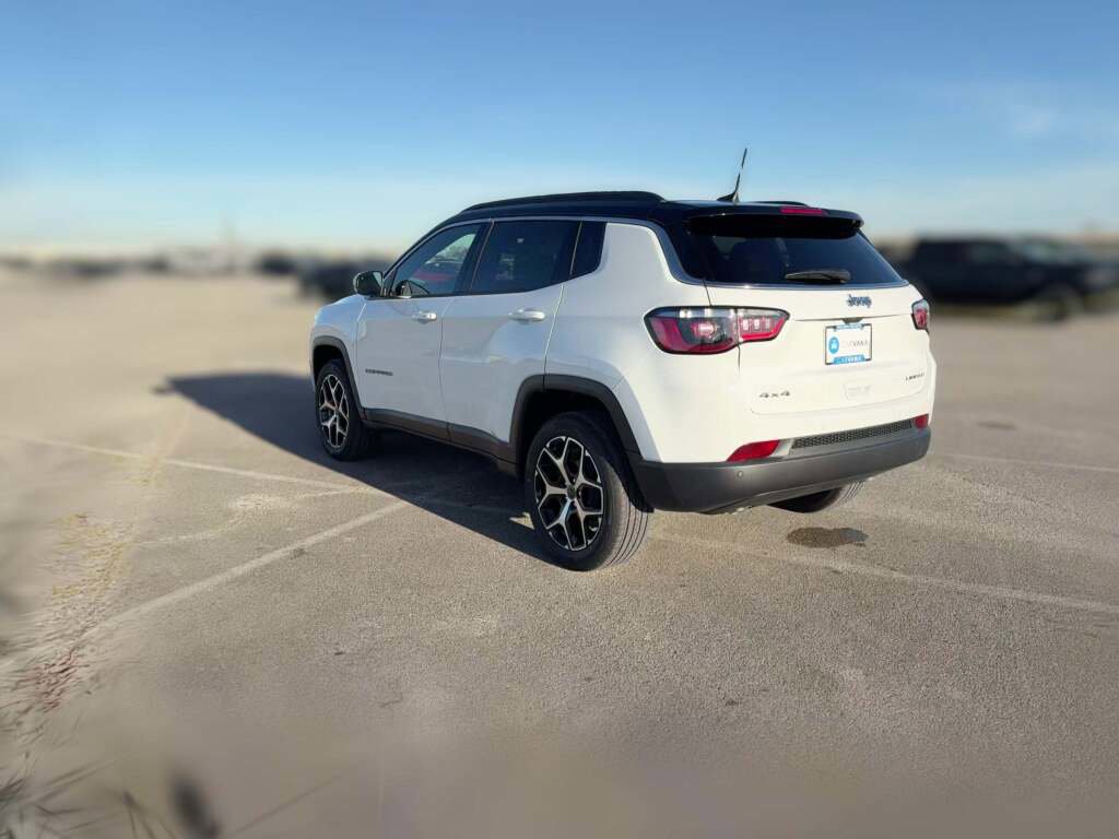New 2026 Jeep Compass Limited image 8