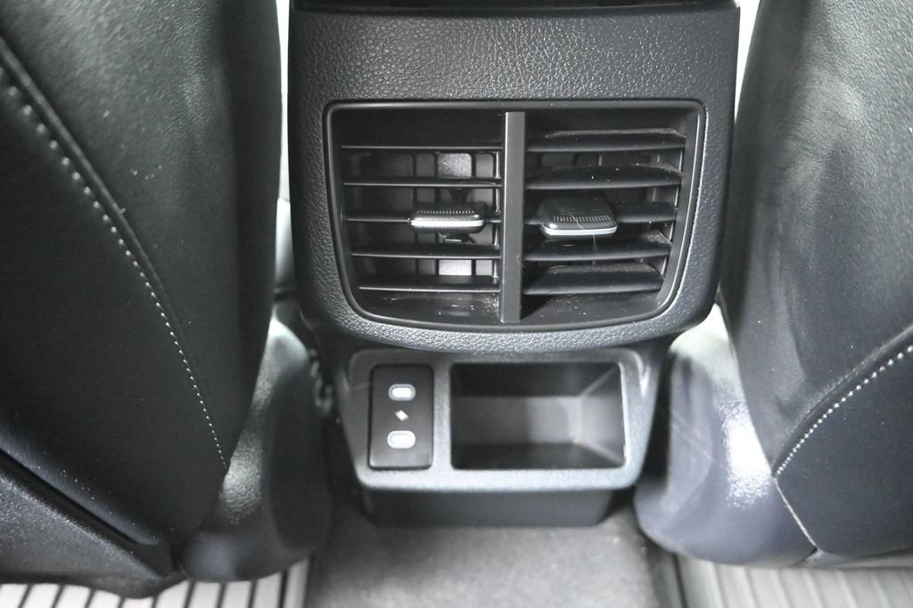 Used 2024 Kia Seltos EX AWD/4WD image 30